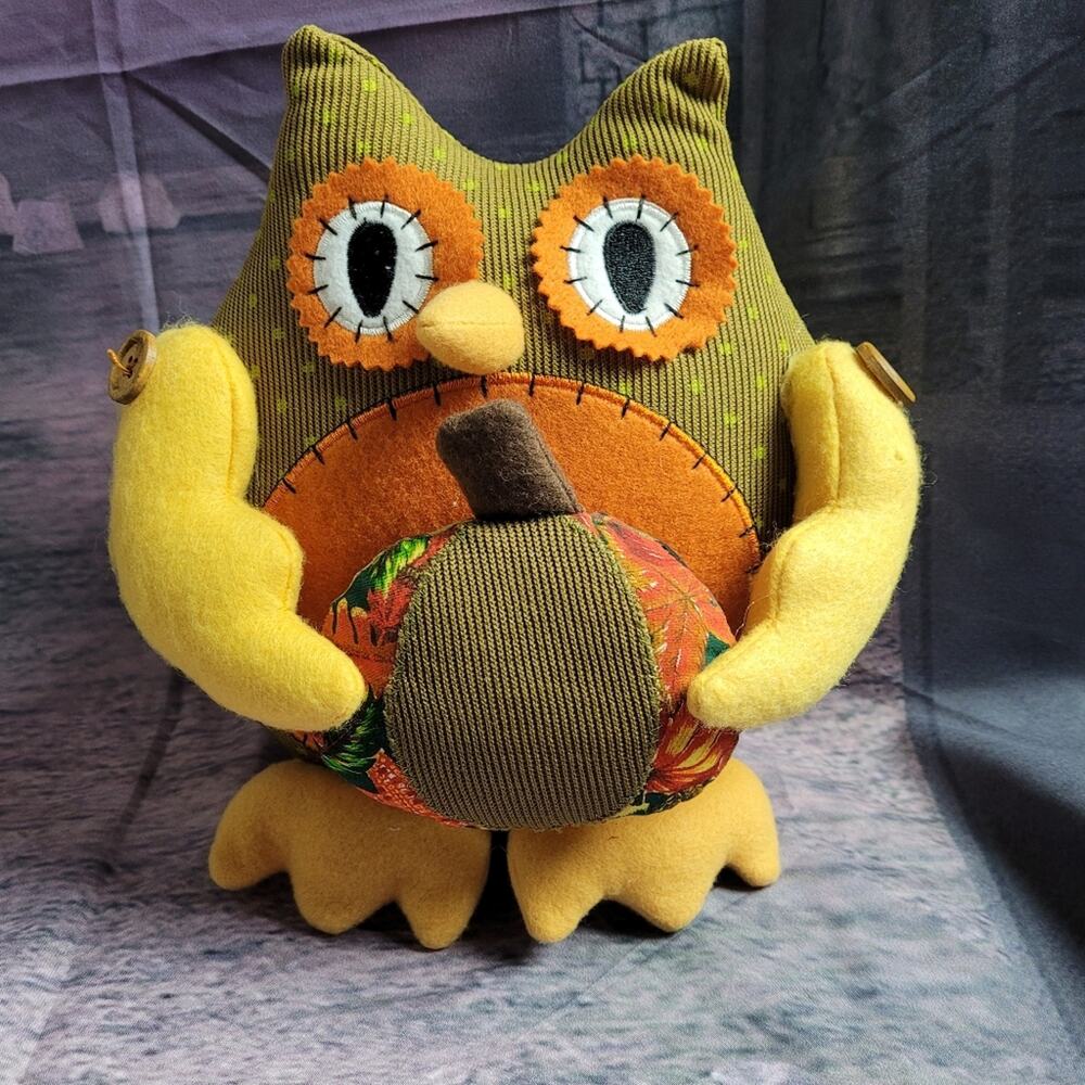 Harvest Thanksgiving Patchwork Corduroy Autumn Owl with a Pumpkin